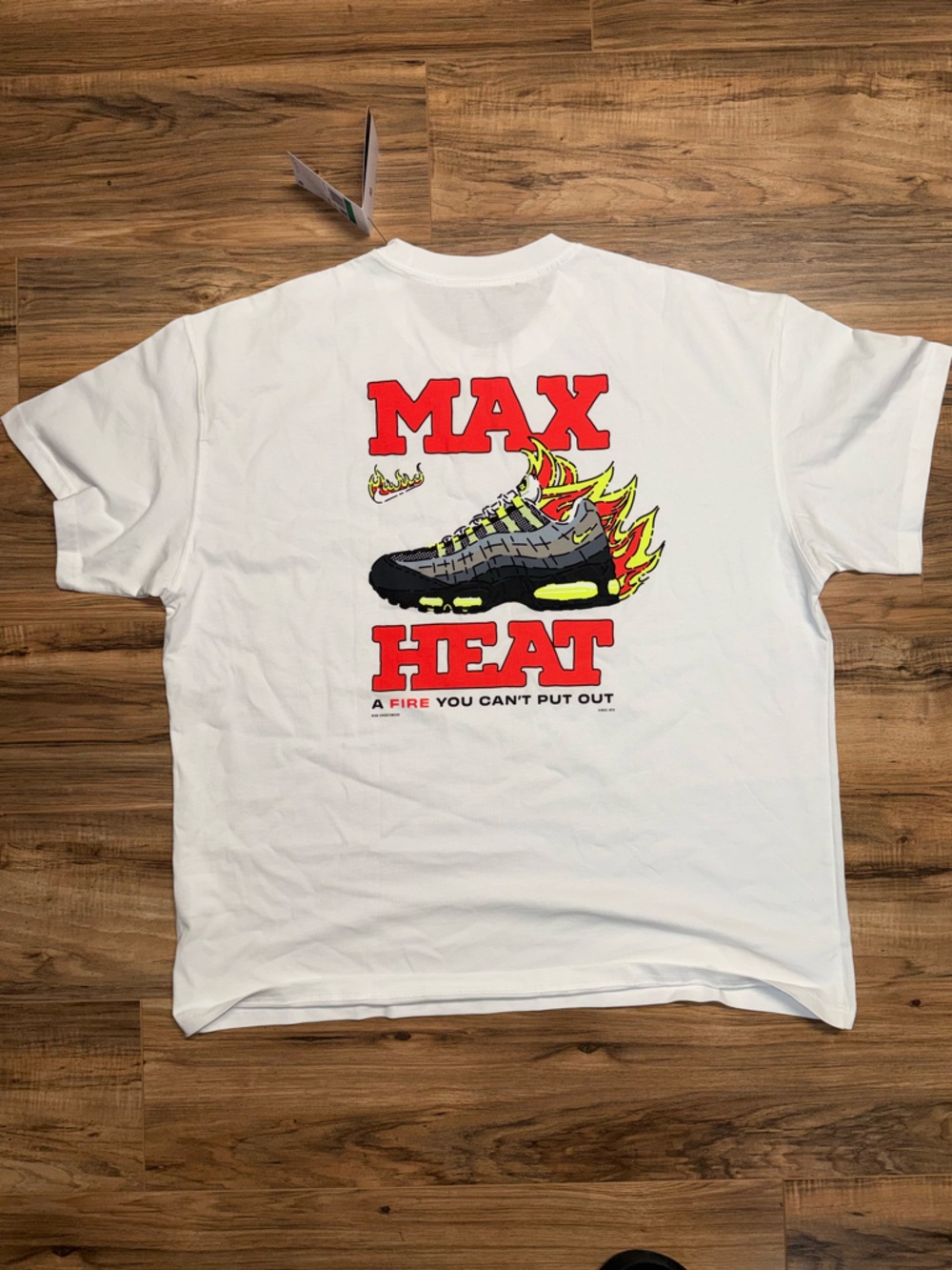 Nike Air Max 95 White Short-Sleeve Tee with Multicolor Chest Logo Max Heat